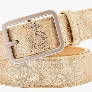 Elegant Gold Textured Women's Belt